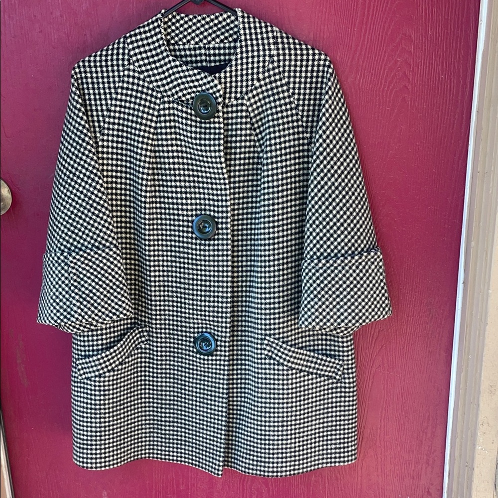 Swing Women's vintage 60’s Black and White mini Houndstooth oversized buttons